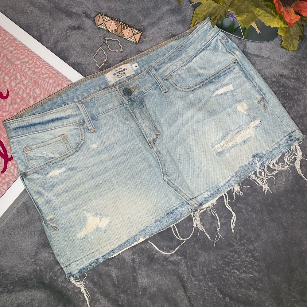 A&F denim mini skirt